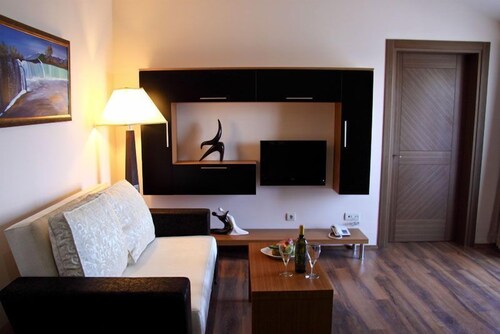 Ayka Vital Park Saglikli Yasamin Keyifli Bir Tatille Bulustugu Tek Mekan