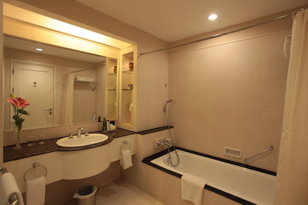 Book Mason Pine Hotel Bandung In Padalarang Hotels Com