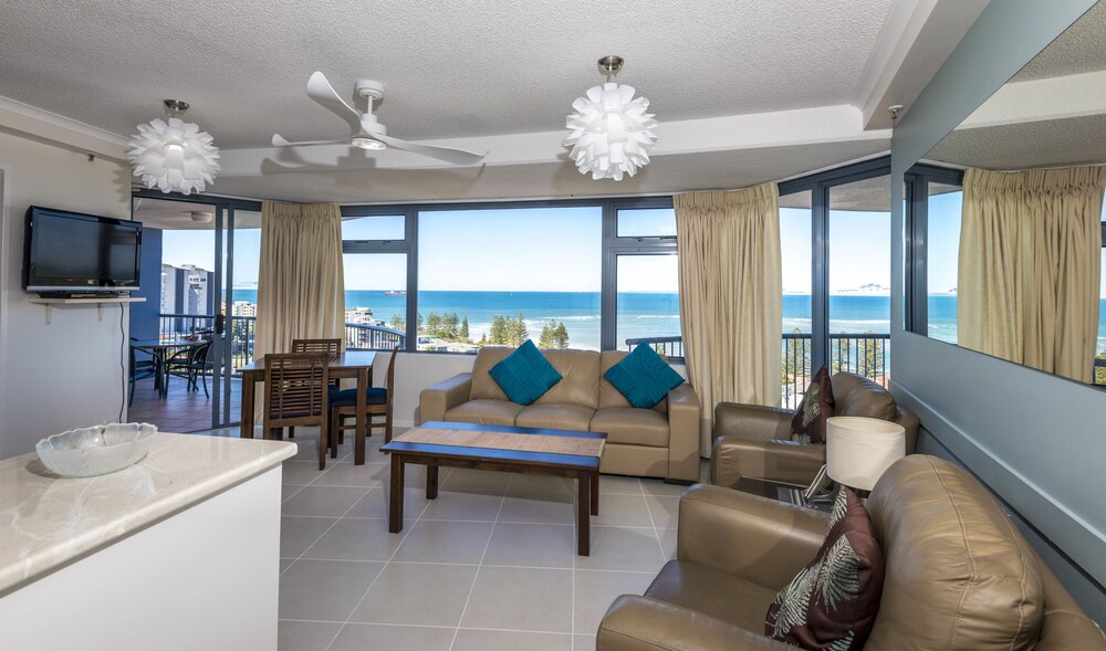 Centrepoint Holiday Apartments Sunshine Coast Book At Hotels Com