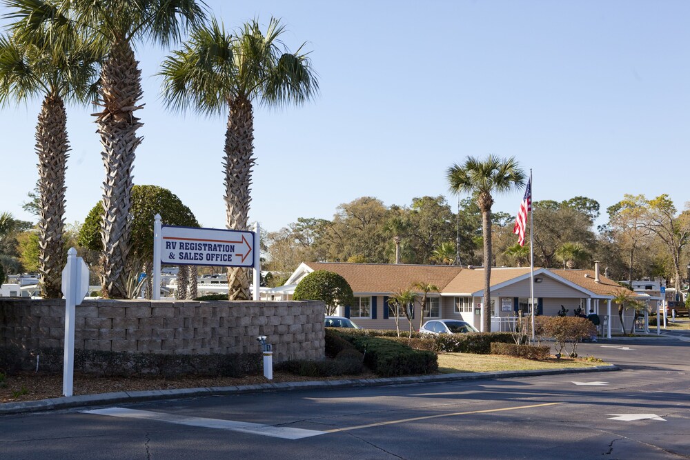 Book Orange City Rv Resort In Hotels Orange City Rv Resort Interior Entrance
