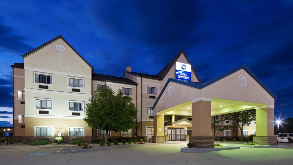 Book Best Western Inn Suites In Elkhart Hotelscom