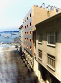 İstanbul bölgesindeki Bella Hotel resmi