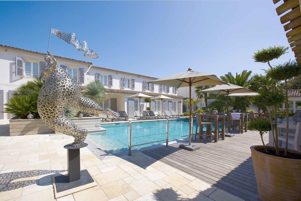 Le Clos Saint Martin Hôtel Spa In De Re Book On Le Clos Saint Martin Hôtel Spa De