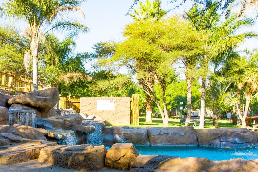 Book Seasons Sport and Spa in Hartbeespoort