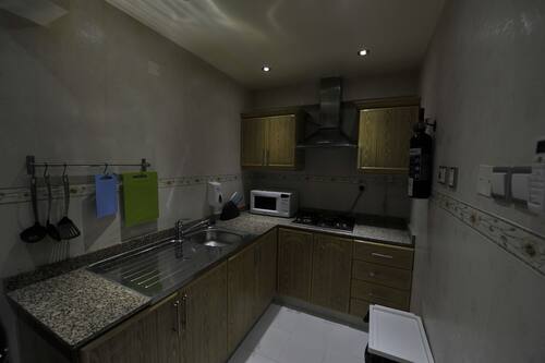 احجز أجنجة فندق عمان بالم في سيب قارن أسعار الفنادق في سيب