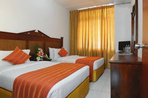 Book Full Moon Garden Hotel In Seeduwa Katunayake Hotels Com Book Full Moon Garden Hotel In Seeduwa Katunayake Hotels Com
