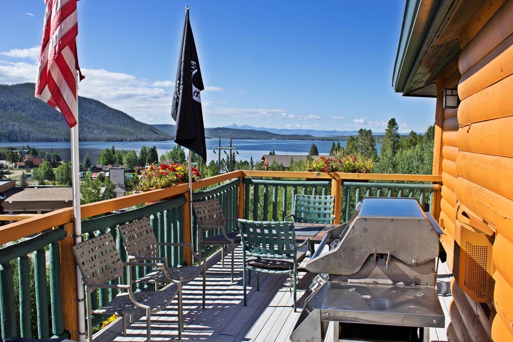 Book The Gateway Inn in Grand Lake