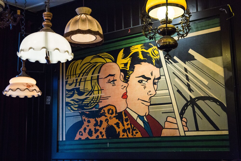 flying pig hostal