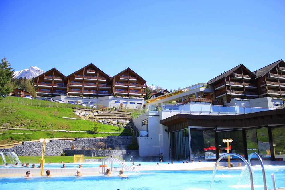 les bains d ovronnaz leytron info photos reviews book at hotels com