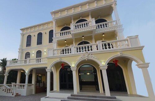 拉廊府酒店预订 - 大多数酒店可免费取消 | 拉廊府平价酒店价格优惠