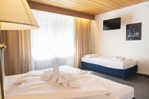 Finden Sie Hotels Nahe Mercedes Benz Museum Stuttgart Hotels Com