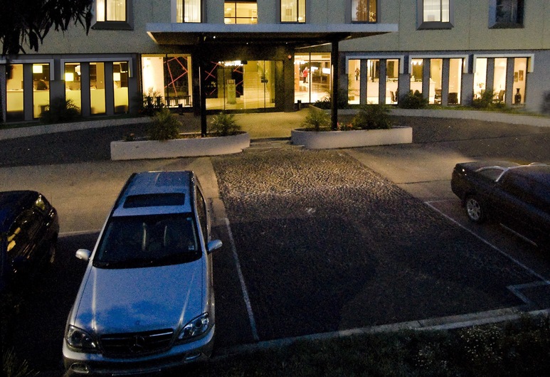 Golden Pebble Hotel Em Tally Ho Hoteis Com Golden Pebble Hotel Em Tally Ho Hoteis Com