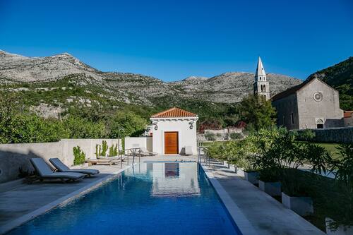 احجز فيلا ريفا أبارتمنتس في دوبروفاتشكو بريموريي قارن أسعار الفنادق في دوبروفاتشكو بريموريي