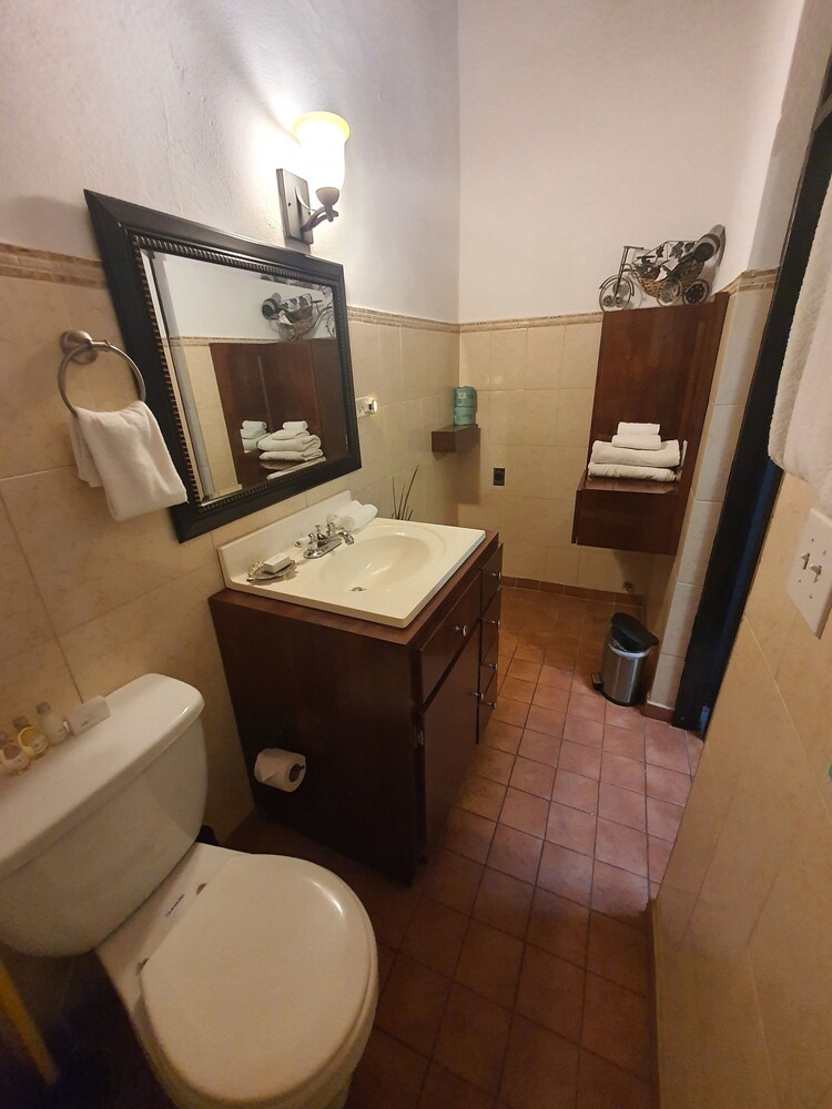 Fortaleza Suites San Juan Puerto Rico San Juan Hotel Discounts Hotels Com