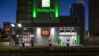 15 Closest Hotels To Midtown In Houston