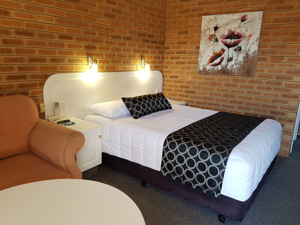 Cousins Motor Inn Inverell Australia Hotel S Cousins Motor Inn Inverell