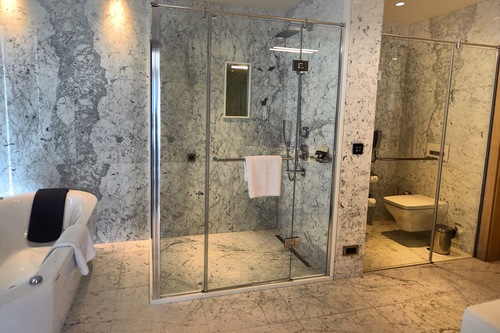 Book Wyndham Grand Istanbul Levent In Istanbul Hotels Com