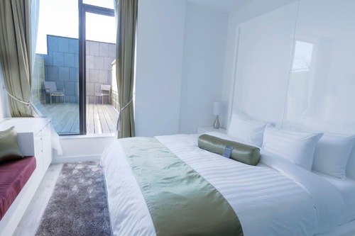 Book The One Boutique Hotel In Flushing Hotels Com Book The One Boutique Hotel In Flushing Hotels Com