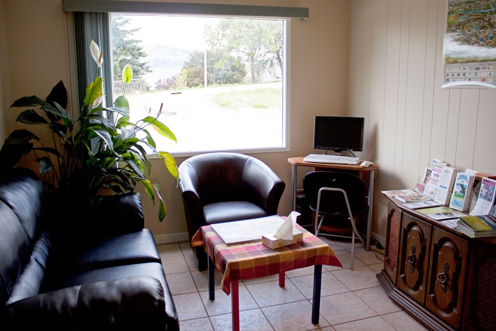 Grandview Motel In Kamloops Book On Hotels Grandview Motel Kamloops