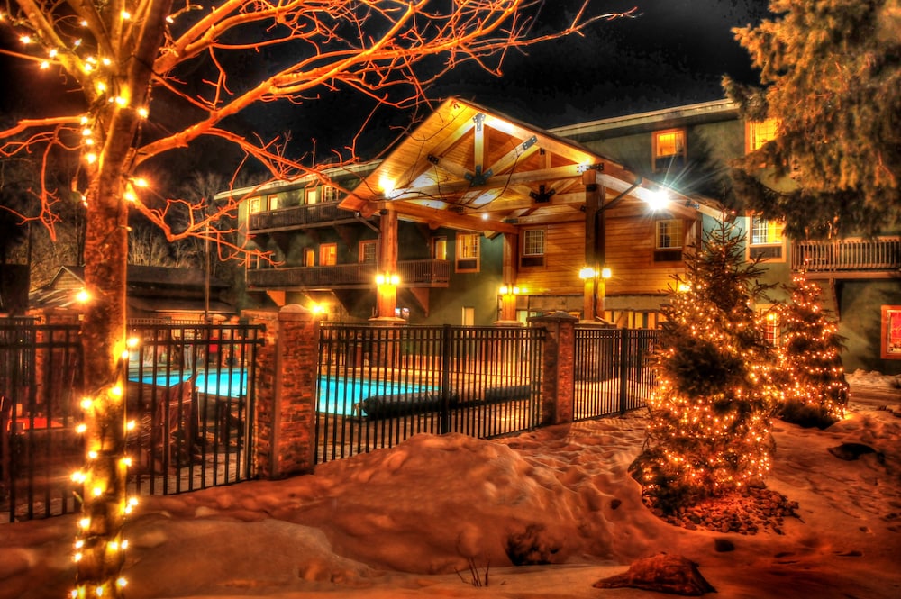 Book Caberfae Peaks Ski Golf Resort In Cadillac Hotels Caberfae Peaks Ski Golf Resort Cadillac