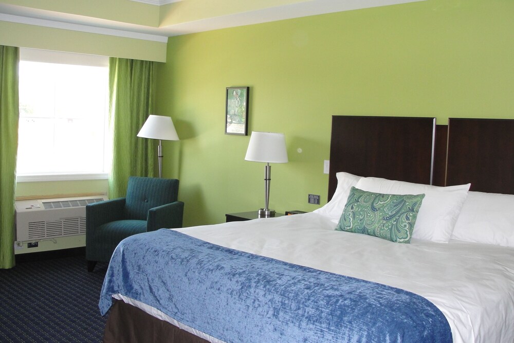 Book Starlight Inn In Colchester Hotels Com