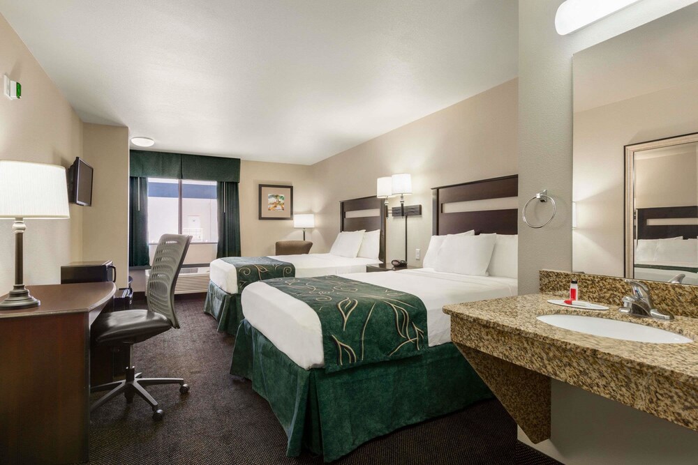 Book Travelodge By Wyndham Santa Teresa In Santa Teresa Hotels Com