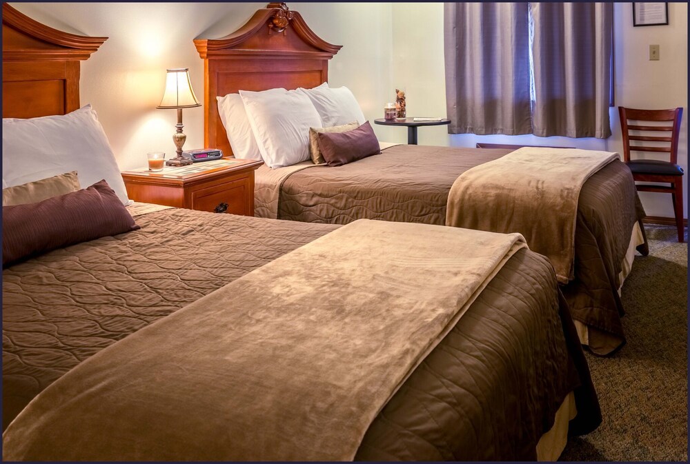 Book Shady Acre Motel In Branson West Hotels Shady Acre Motel Branson West