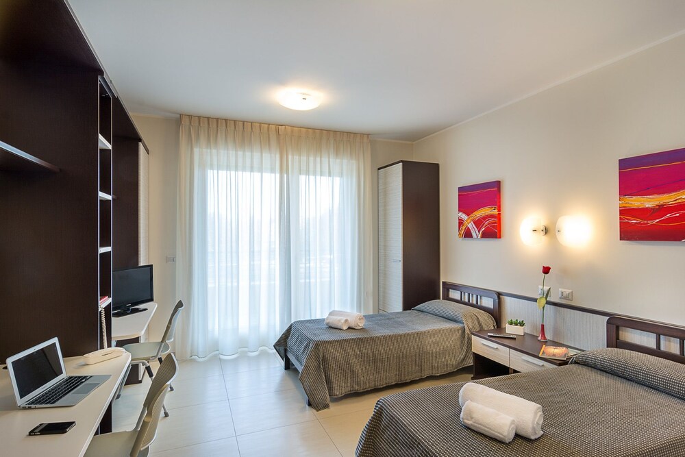 Prenota Hotel Spazio Residenza A Pescara Hotels Com