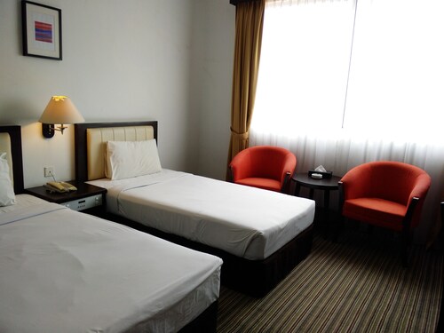 Top Hotels in Kampung Permatang Nyior, Malaysia - Cancel FREE on 