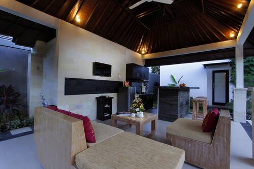 Book Agata Villas In Seminyak Hotels Com
