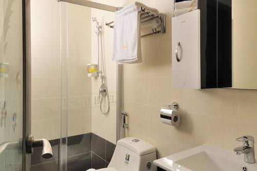 Book E Red Hotel Seberang Jaya In Seberang Jaya Hotels Com