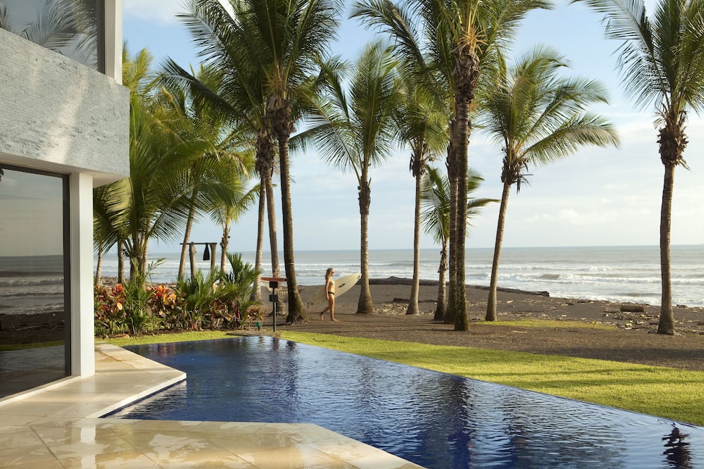 Book Best in Jaco Beach Front Luxury Condos in Jaco