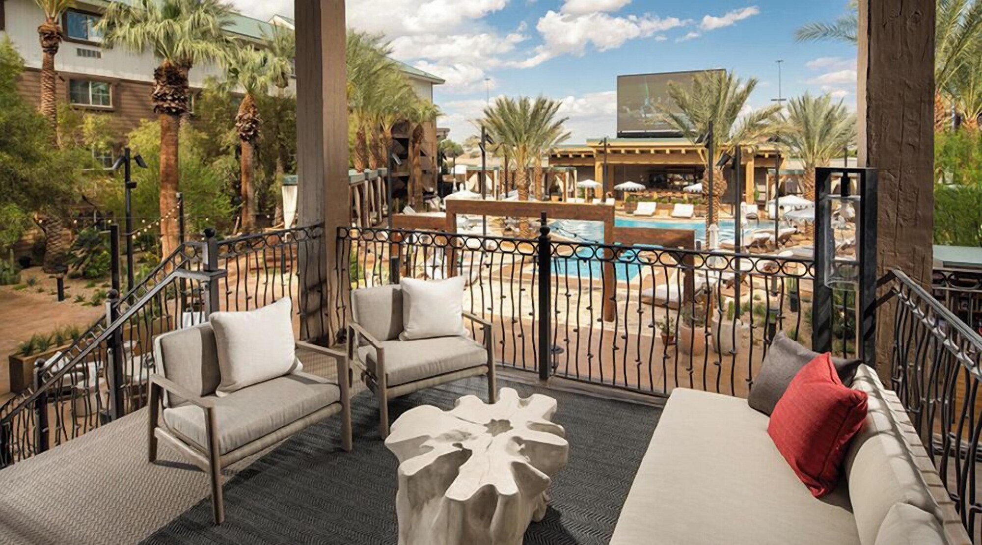 Silverton Casino Lodge - Newly Renovated