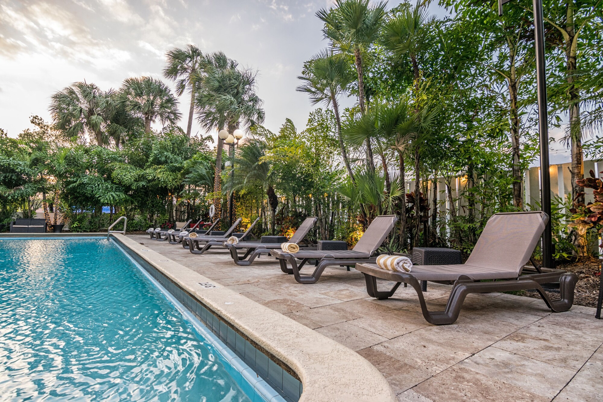 Regency Miami Airport by Sonesta