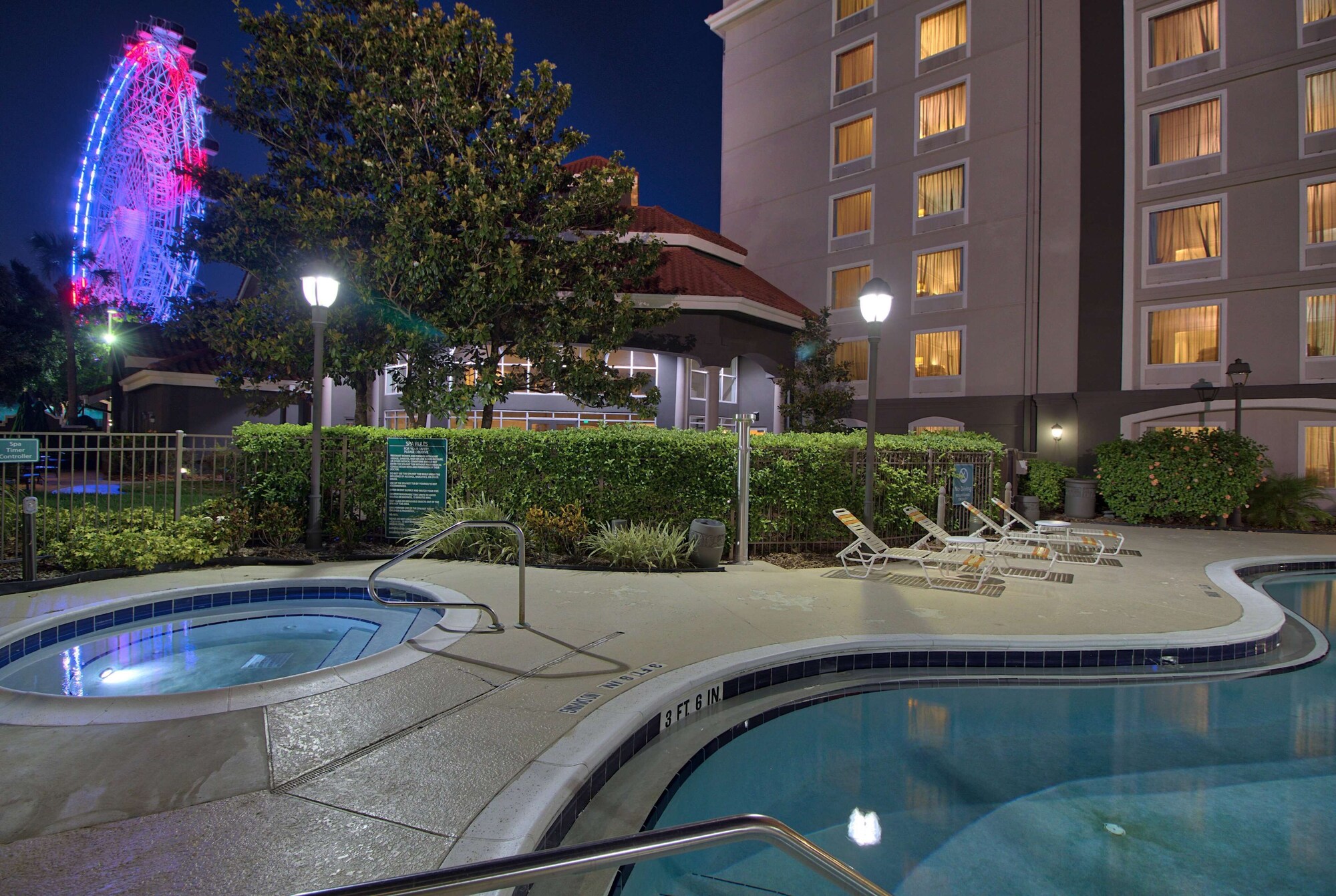 La Quinta Inn & Suites by Wyndham Orlando I Drive/Conv Ctr