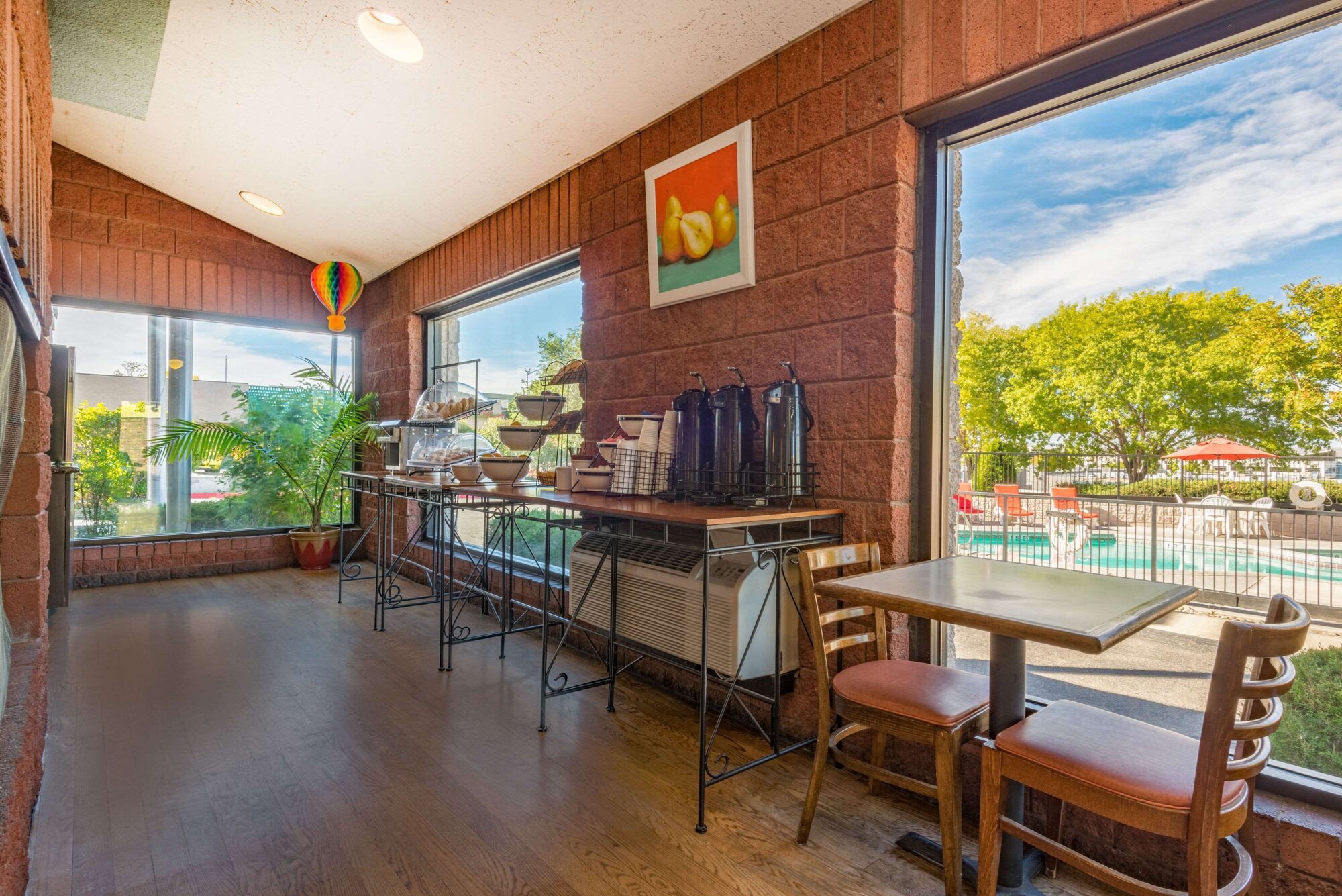 Ramada by Wyndham Albuquerque Airport