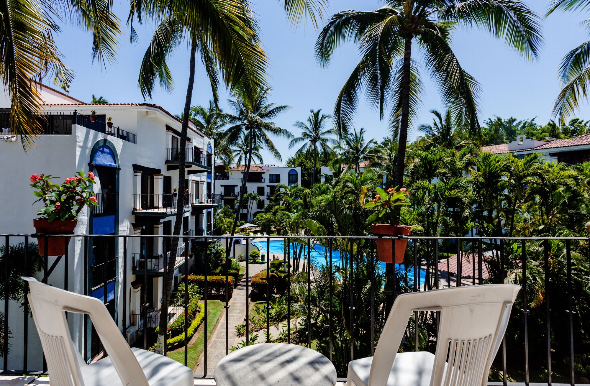 Puerto de Luna Pet Friendly & Family Suites Hotel