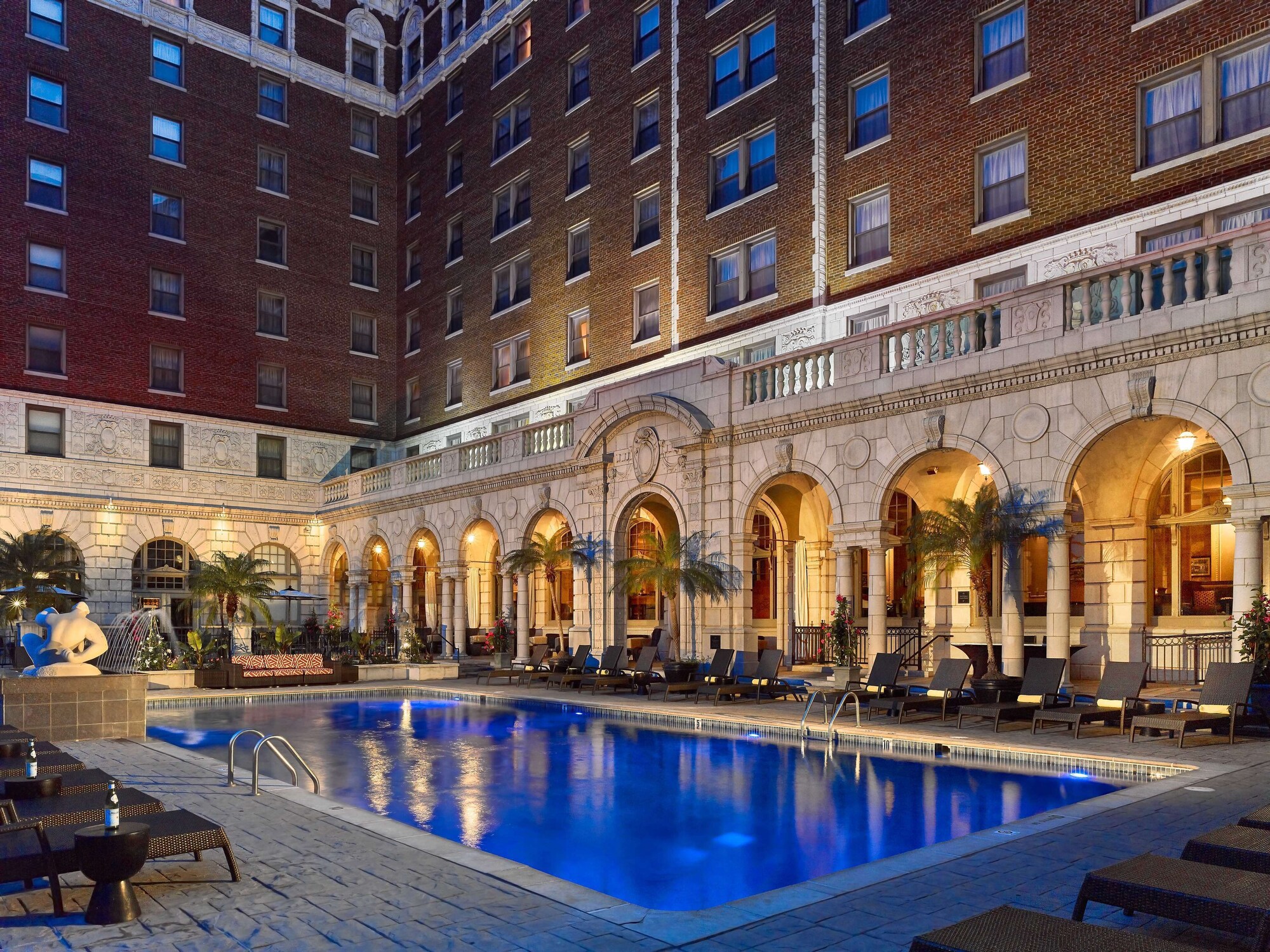  The Royal Sonesta Chase Park Plaza St. Louis