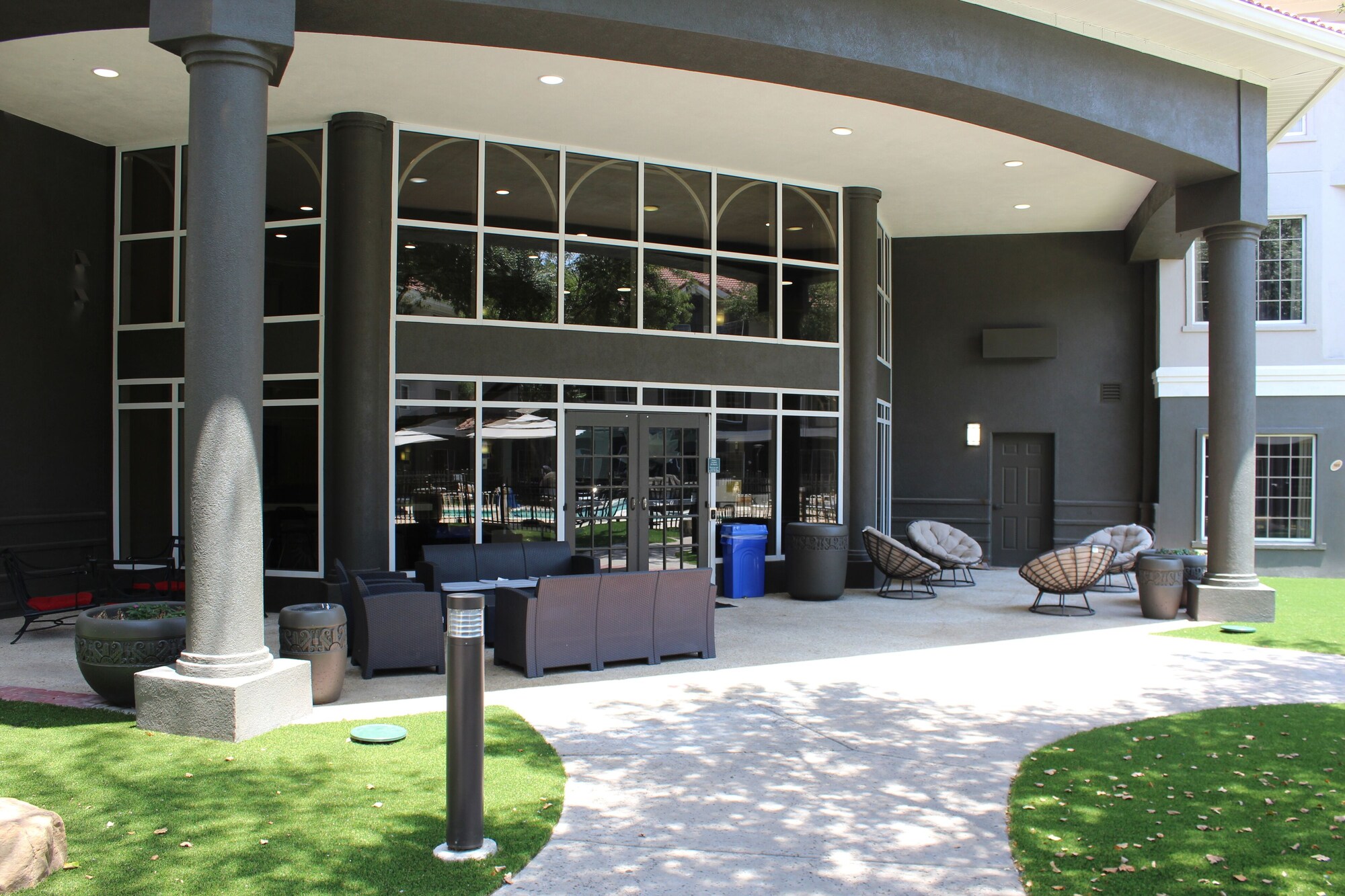 La Quinta Inn & Suites by Wyndham Dallas - Addison Galleria