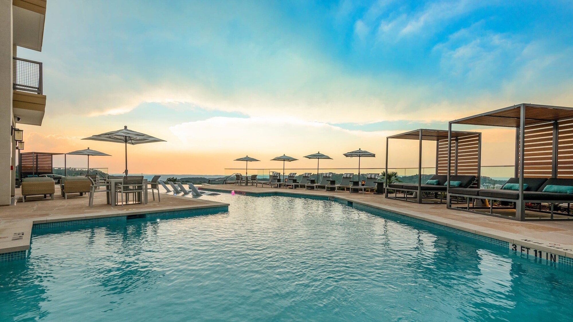 The Artesian At Bee Cave Apartments By Barsala