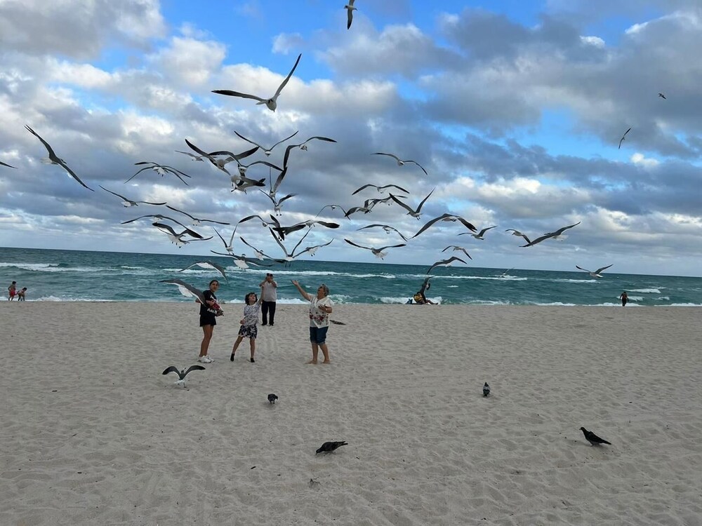 Los Patios Home Suites