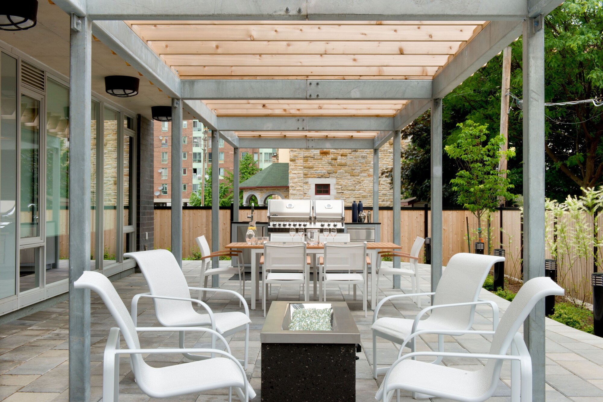 SOHO Residences Lisgar