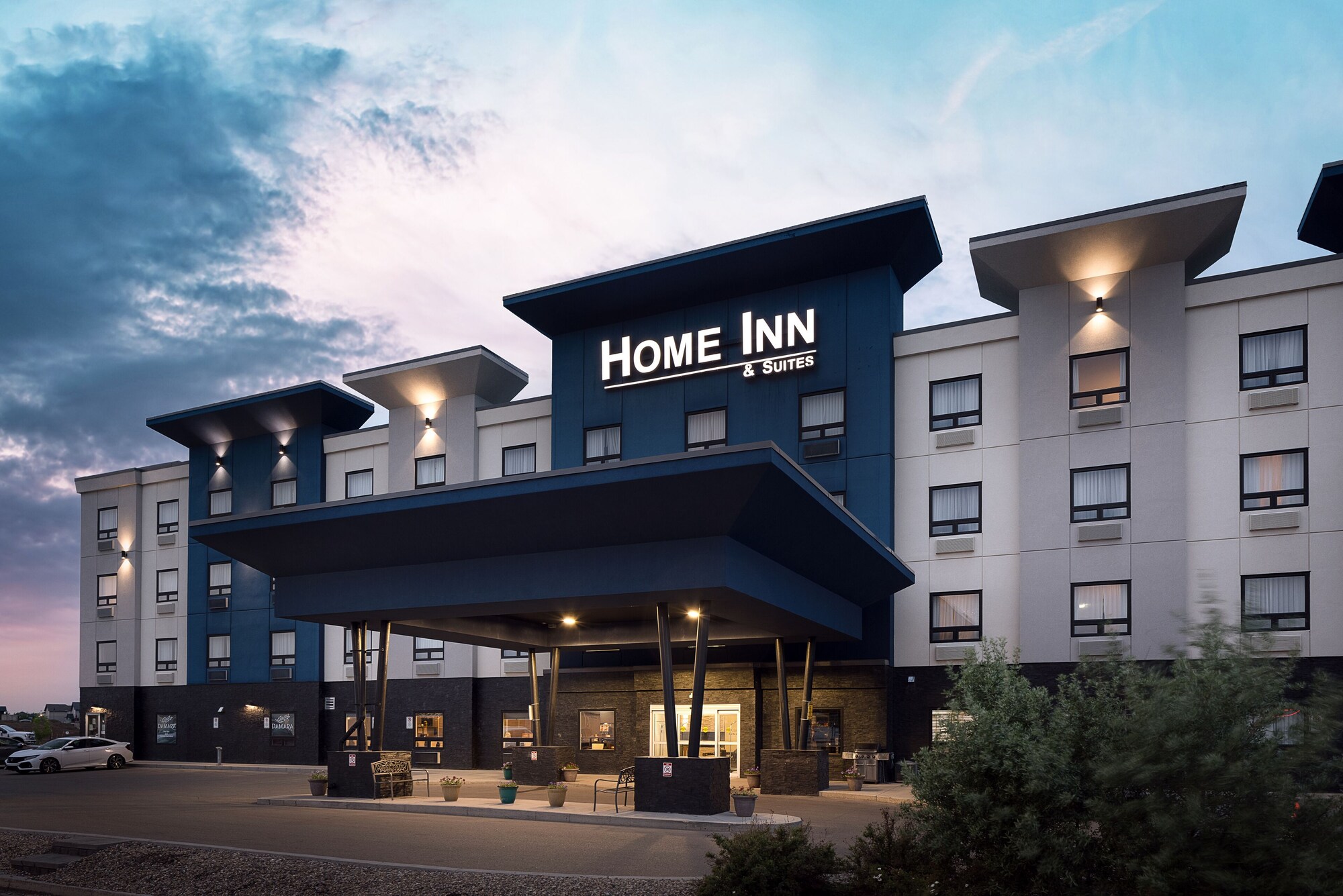 Home Inn & Suites Saskatoon South