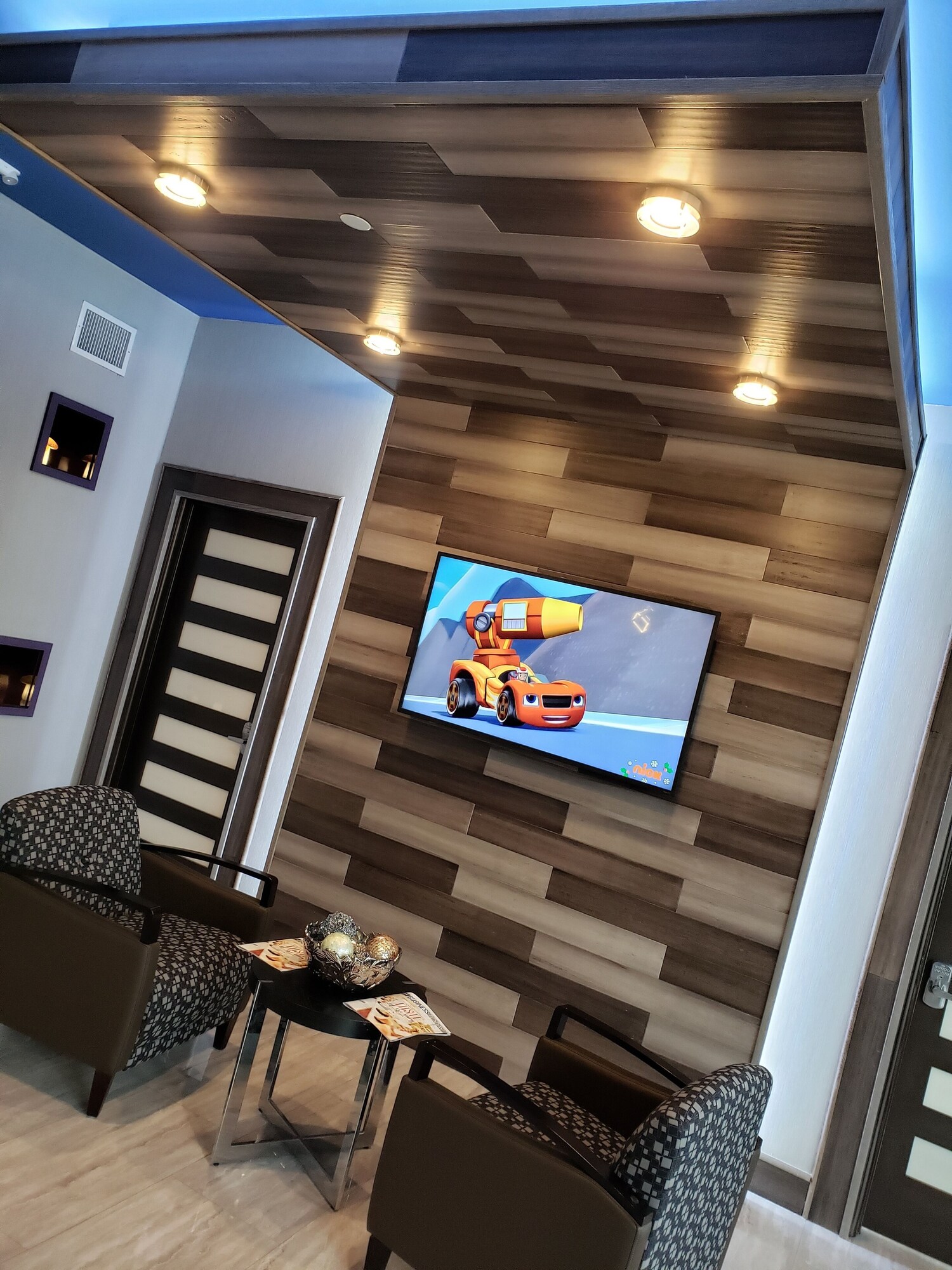 Hotel Blue - Woodlands