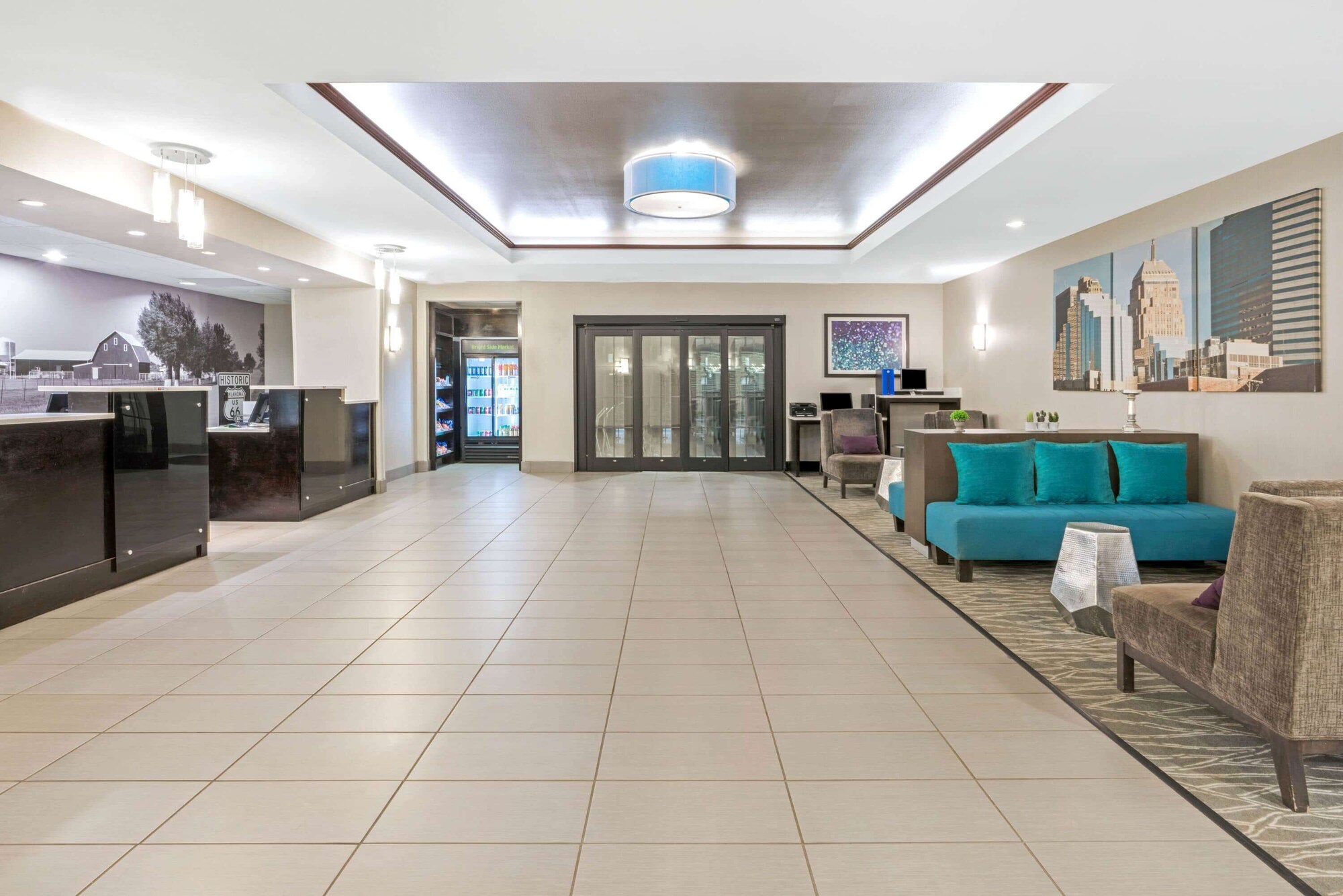 La Quinta Inn & Suites by Wyndham Oklahoma City -Yukon