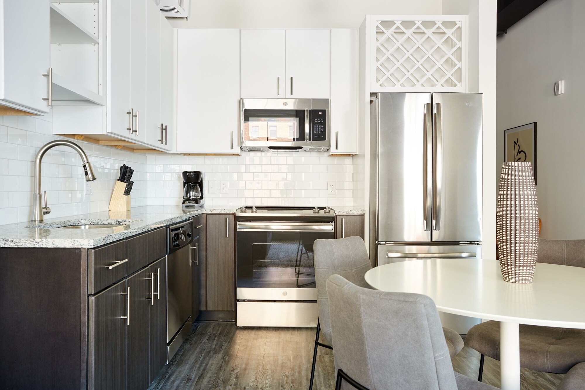 Kasa Altmayer Savannah