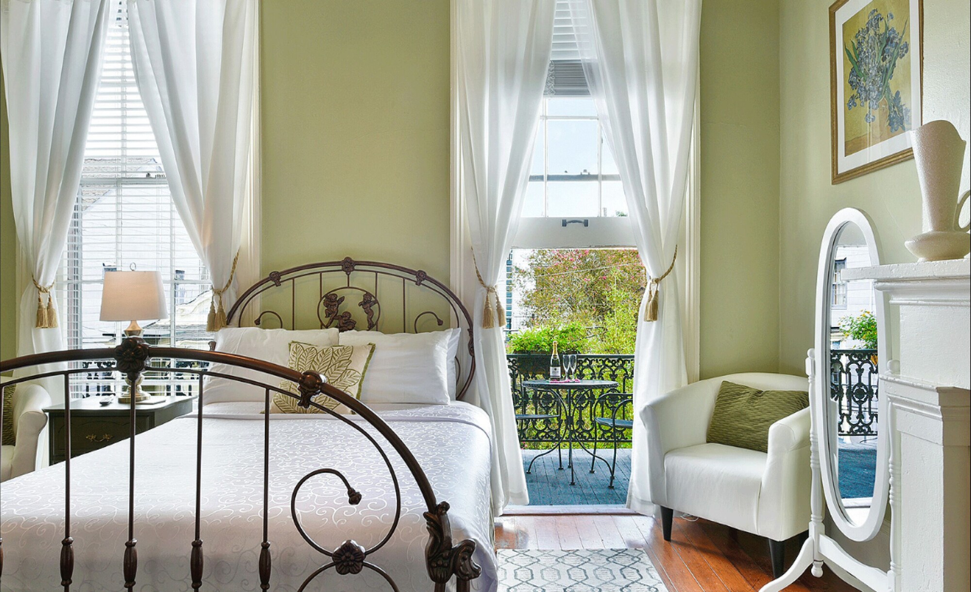 The Mansion on Royal