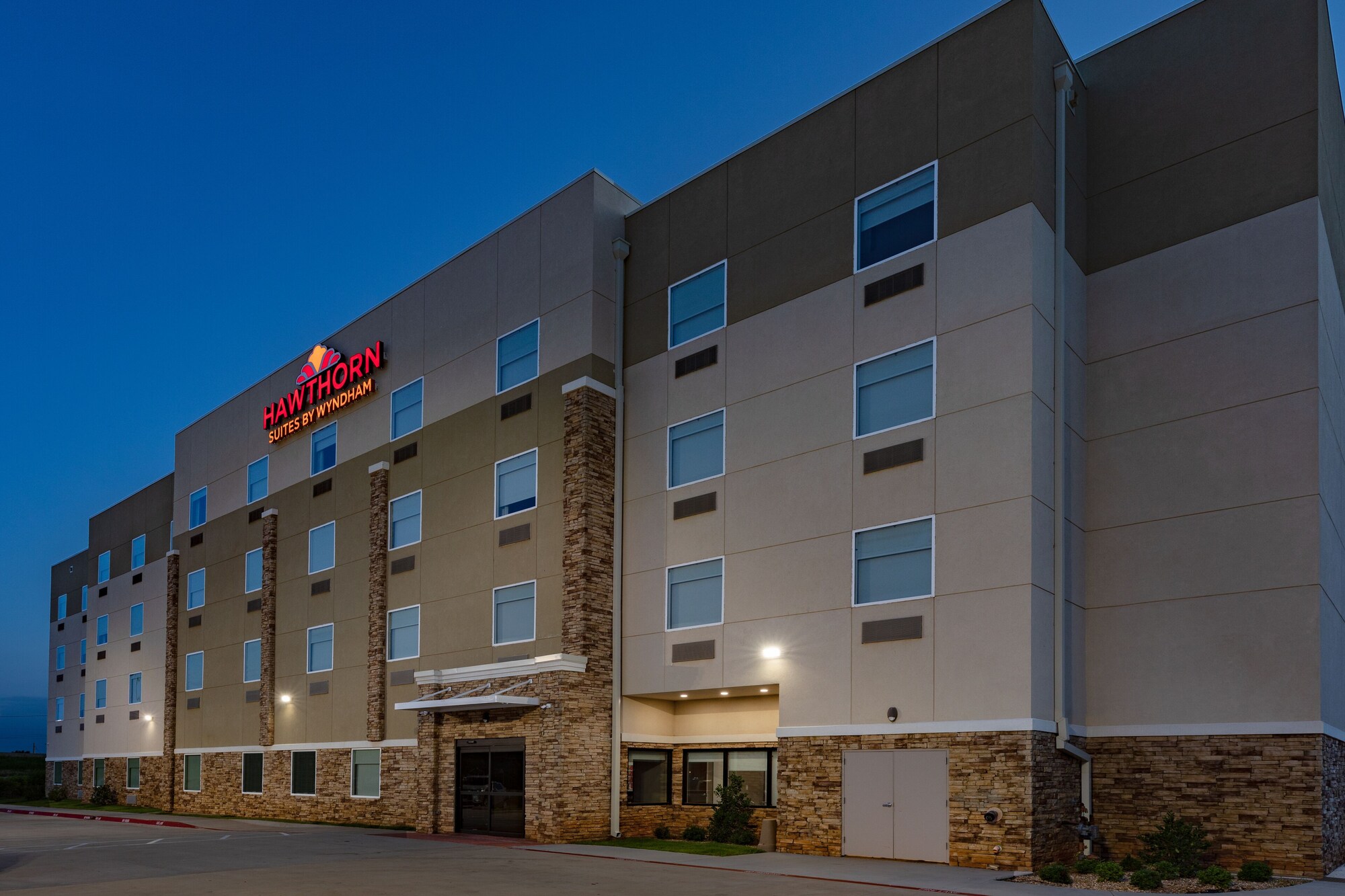 Hawthorn Extended Stay by Wyndham Oklahoma City Airport