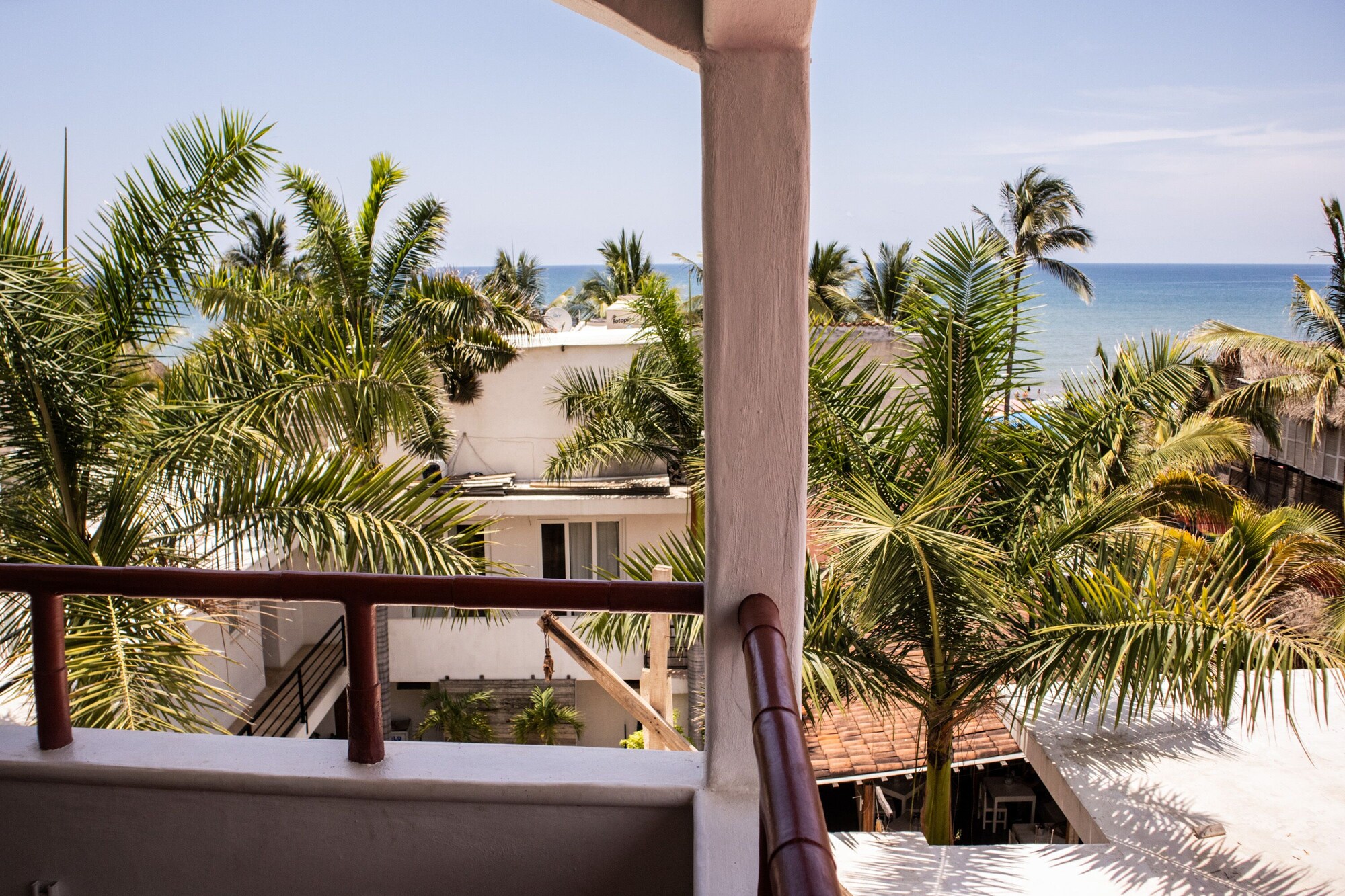 Sayulita Central Hotel